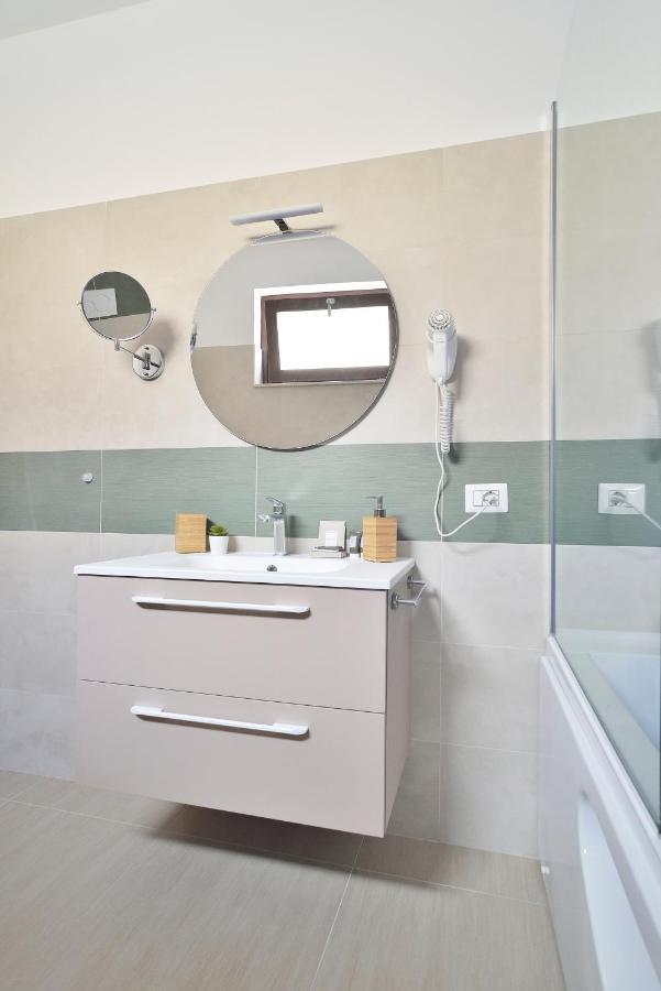 Holiday home Romantic Con Vasca Idromassaggio